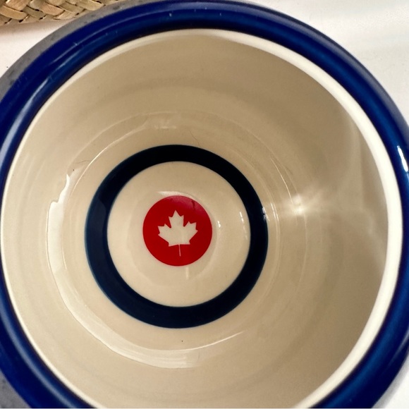 Curling Mug - Picture 3 of 5